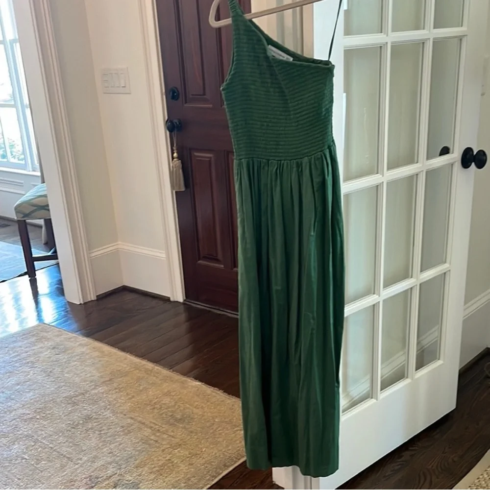 Green One-Shoulder Maxi Dress - Picture 5 of 7
